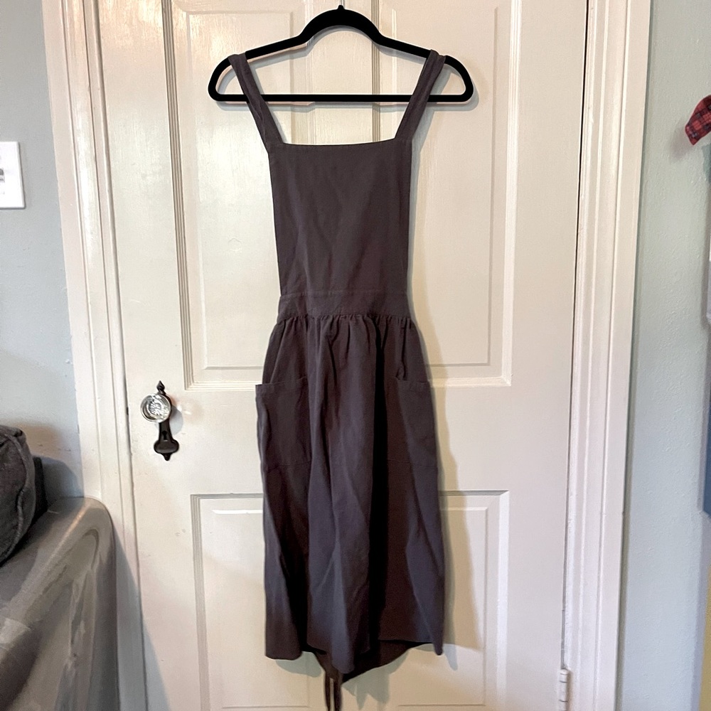 Grey Cottagecore Apron